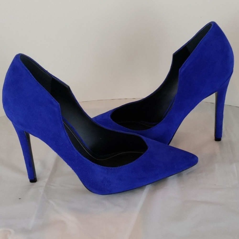 Kendall + Kylie Pointed Toe Pumps